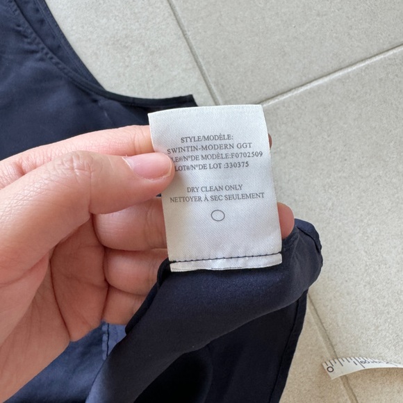 Theory Silk Tank Navy Size M - Picture 8 of 9